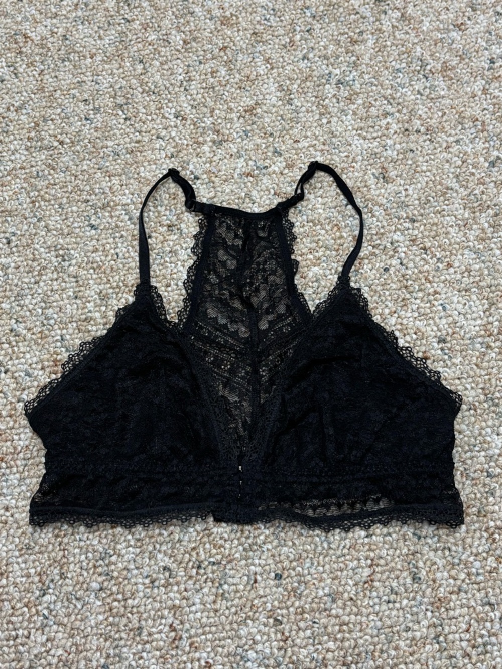 Victoria's Secret Black Lace Racerback Bralette Size Medium